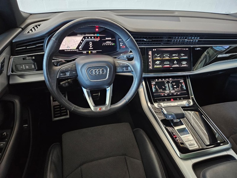 Q8 3.0 TFSI PERFORMANCE BLACK QUATTRO V6 24V GASOLINA 4P S-TRONIC - 2022 - FARROUPILHA