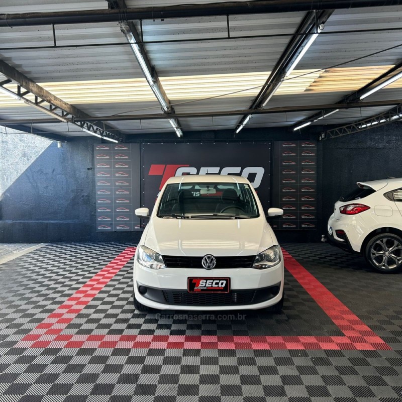 FOX 1.0 MI 8V FLEX 4P MANUAL - 2014 - PASSO FUNDO