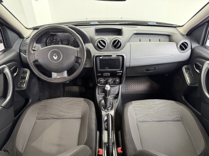DUSTER 1.6 DYNAMIQUE 4X2 16V FLEX 4P MANUAL - 2014 - CAXIAS DO SUL