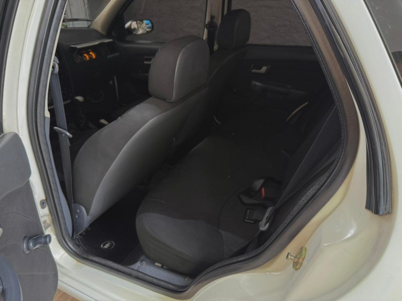 PALIO 1.4 MPI FIRE ELX WEEKEND 8V FLEX 4P MANUAL - 2006 - FARROUPILHA