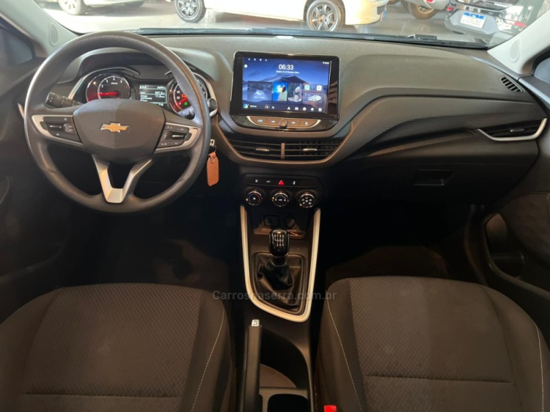 ONIX 1.0 LT PLUS 12V TURBO 4P FLEX MANUAL - 2020 - CAXIAS DO SUL