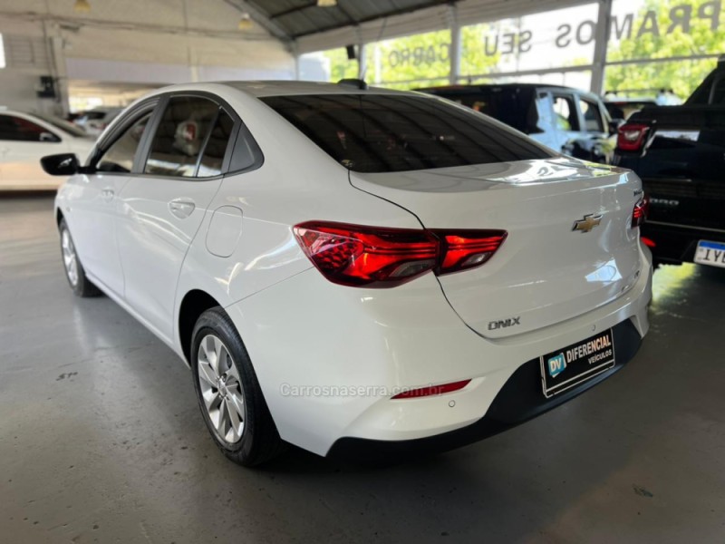 ONIX 1.0 LT PLUS 12V TURBO 4P FLEX MANUAL - 2020 - CAXIAS DO SUL