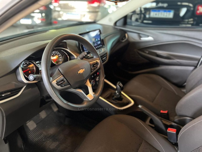 ONIX 1.0 LT PLUS 12V TURBO 4P FLEX MANUAL - 2020 - CAXIAS DO SUL