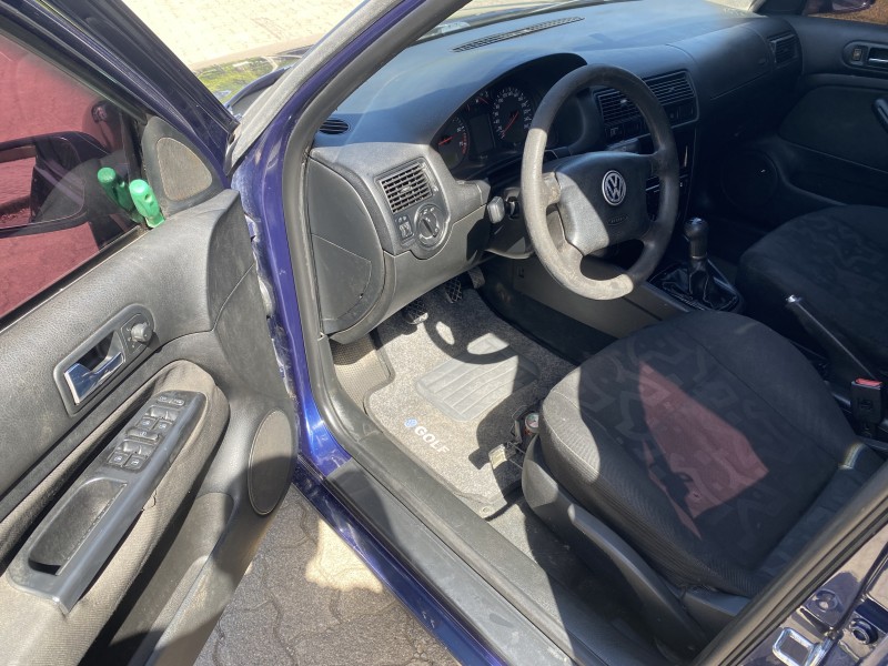 GOLF 1.6 SR GASOLINA 4P MANUAL - 2000 - CAXIAS DO SUL