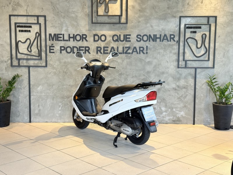 AN125 BURGMAN  - 2014 - CAXIAS DO SUL