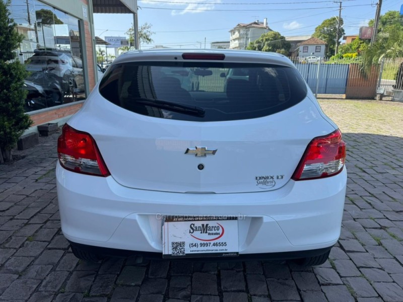 ONIX 1.0 LT 12V FLEX 4P MANUAL - 2014 - SãO MARCOS