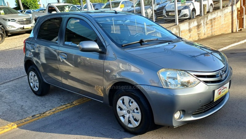 etios 1.5 xls 16v flex 4p manual 2013 farroupilha
