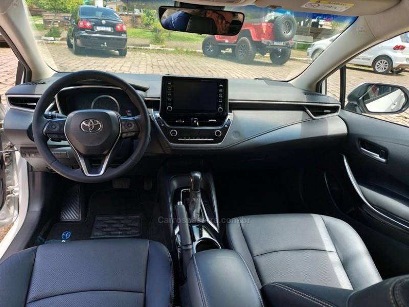 COROLLA 2.0 XEI 16V FLEX 4P AUTOMÁTICO - 2023 - GUAPORé