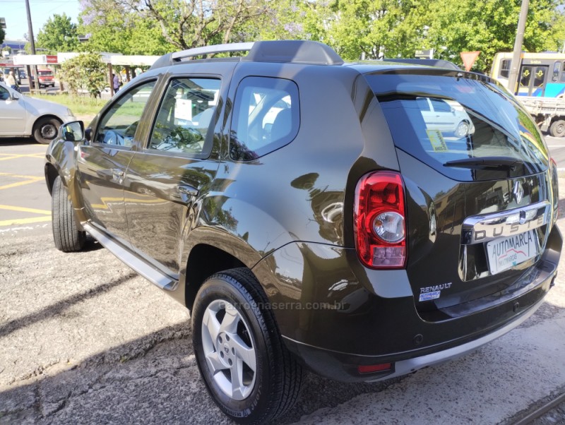 DUSTER 1.6 DYNAMIQUE 4X2 16V FLEX 4P MANUAL - 2013 - CAXIAS DO SUL