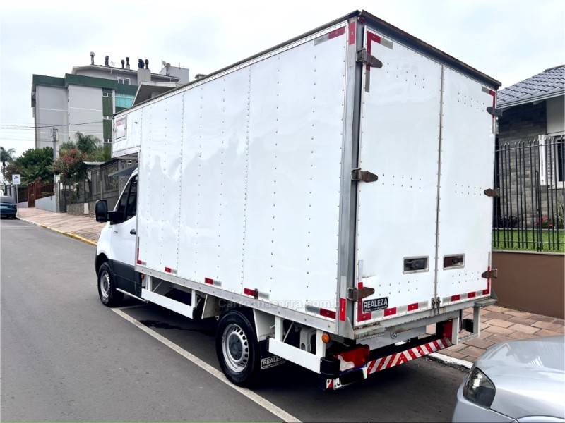 SPRINTER 2.2 CHASSI 416 FURGÃO LONGO TURBO DIESEL 2P MANUAL - 2022 - CARLOS BARBOSA