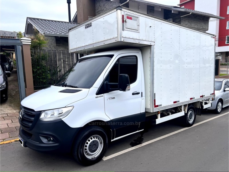 sprinter 2.2 chassi 416 furgao longo turbo diesel 2p manual 2022 carlos barbosa