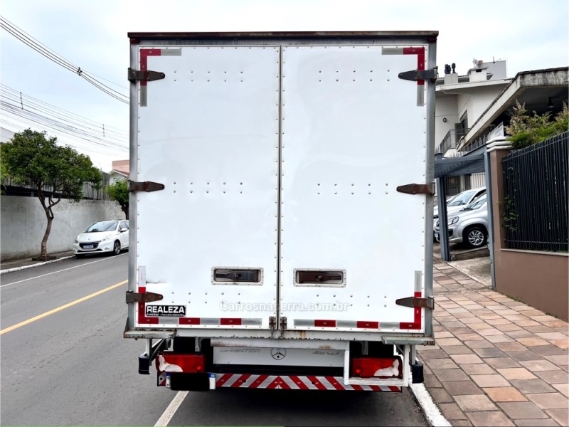 SPRINTER 2.2 CHASSI 416 FURGÃO LONGO TURBO DIESEL 2P MANUAL - 2022 - CARLOS BARBOSA