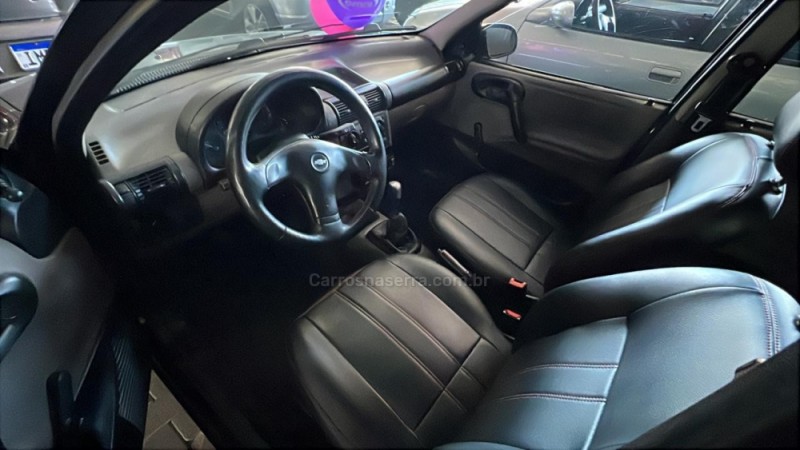 CLASSIC 1.0 MPFI LS 8V FLEX 4P MANUAL - 2012 - CANELA