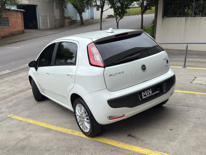 PUNTO 1.6 ESSENCE 16V FLEX 4P MANUAL - 2013 - BENTO GONçALVES