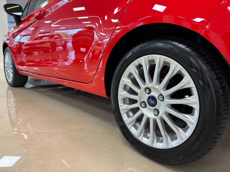 FIESTA 1.6 SE HATCH 16V FLEX 4P MANUAL - 2014 - CARLOS BARBOSA