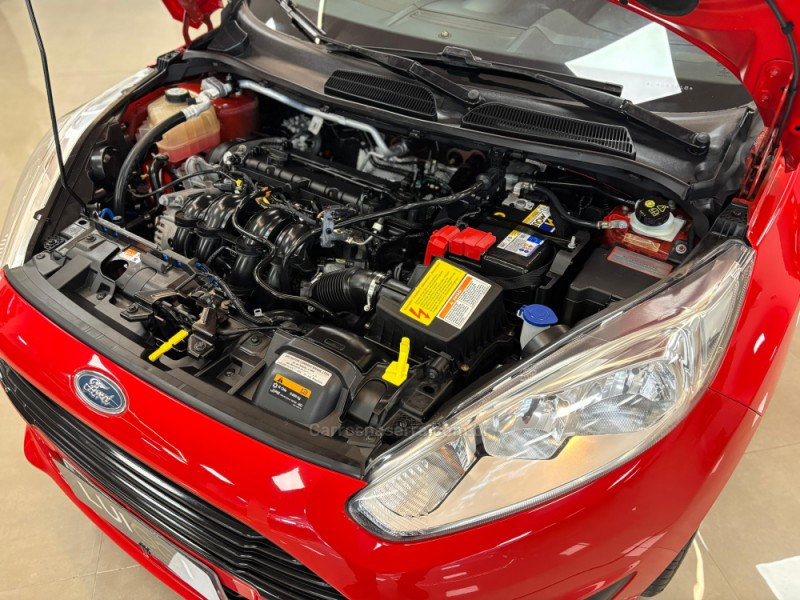 FIESTA 1.6 SE HATCH 16V FLEX 4P MANUAL - 2014 - CARLOS BARBOSA