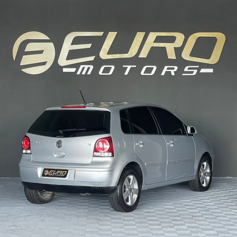 POLO 1.6 MI 8V E-FLEX 4P MANUAL - 2011 - PORTãO