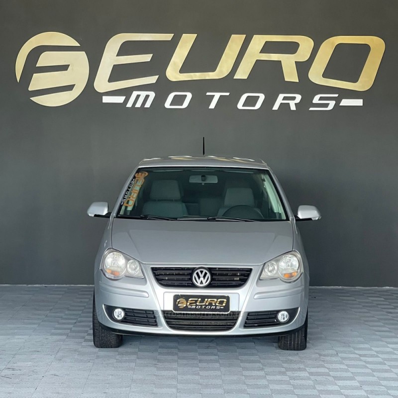 POLO 1.6 MI 8V E-FLEX 4P MANUAL - 2011 - PORTãO