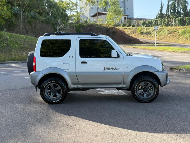 JIMNY 1.3 4SUN 4X4 16V GASOLINA 2P MANUAL - 2015 - BENTO GONçALVES