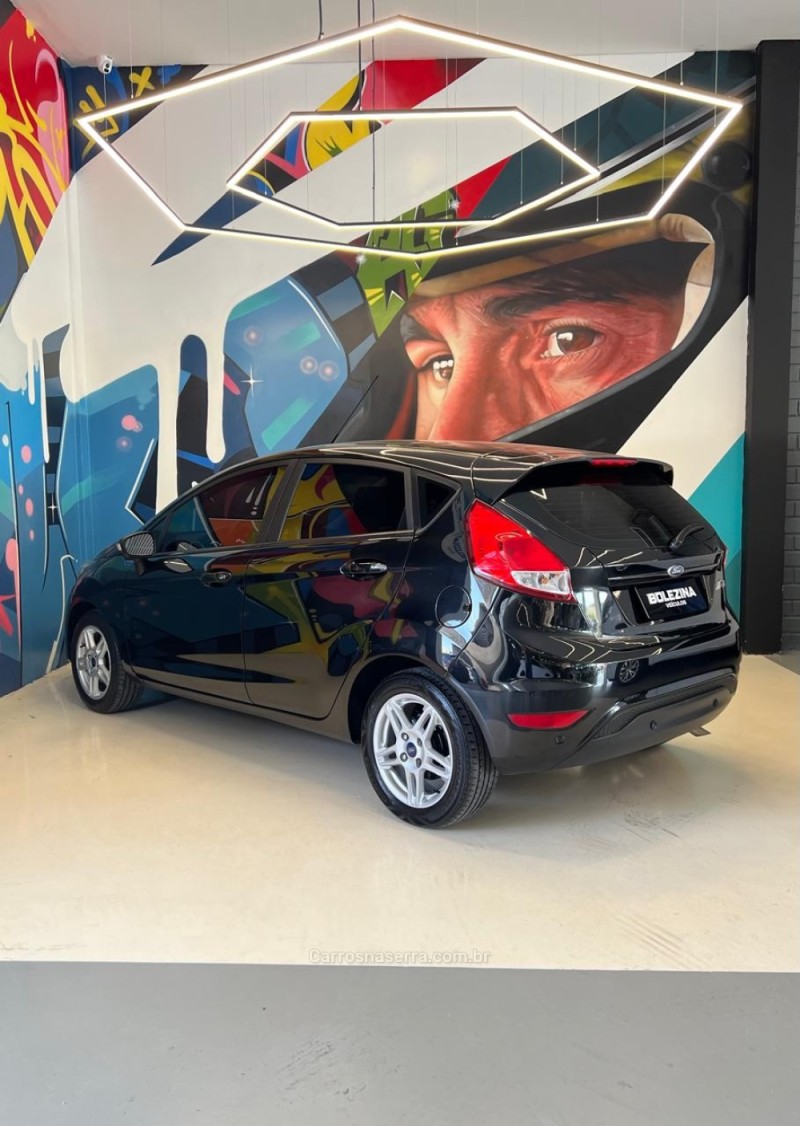 FIESTA 1.6 SEL HATCH 16V FLEX 4P AUTOMÁTICO - 2018 - NOVO HAMBURGO