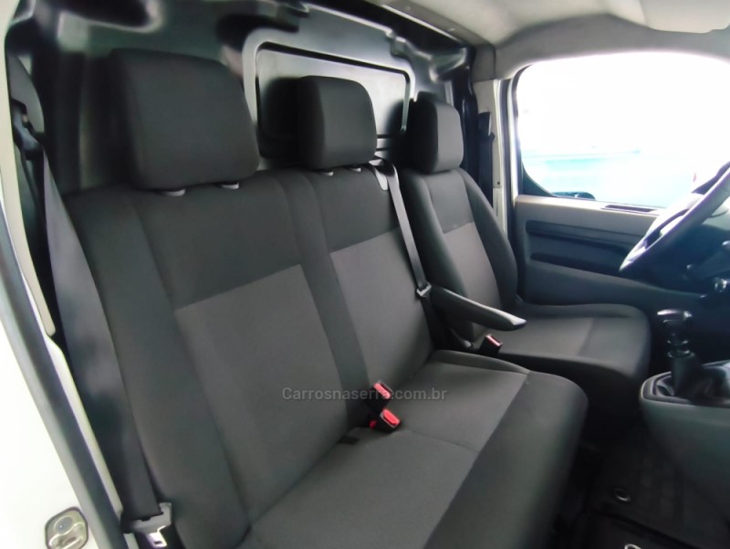 JUMPY 1.6 FURGÃO TURBO DIESEL BLUE HDI PACK - 2020 - CAXIAS DO SUL