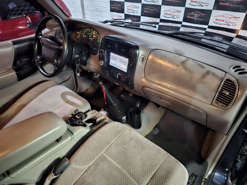 RANGER 4.0 XLT 4X4 CD V6 12V GASOLINA 4P MANUAL - 1999 - CAXIAS DO SUL