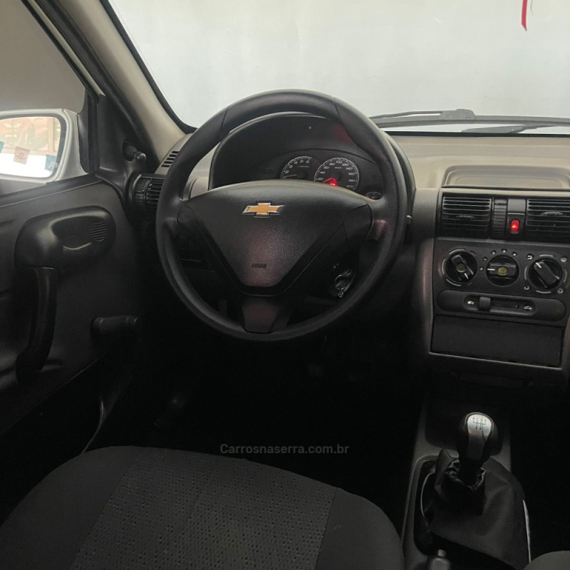 CLASSIC 1.0 MPFI LS 8V GASOLINA 4P MANUAL - 2014 - PORTãO