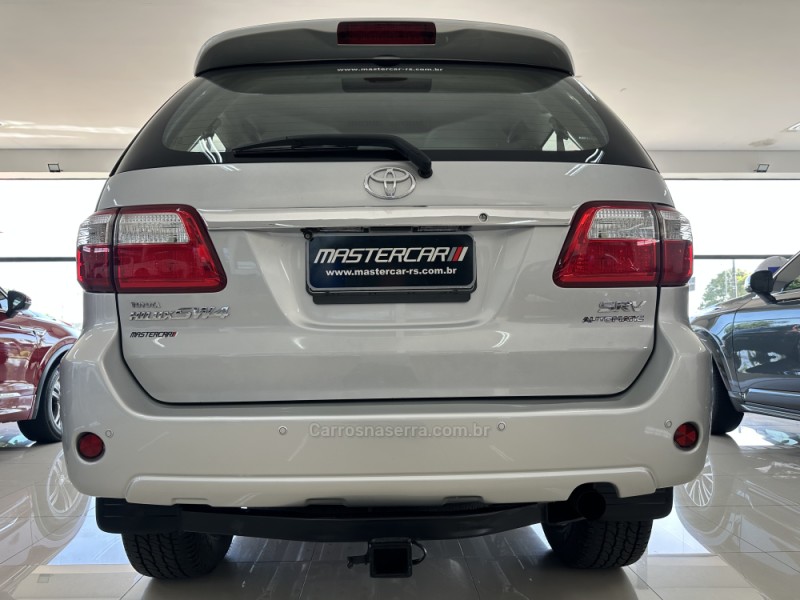 HILUX SW4 3.0 SRV 4X4 7 LUGARES 16V TURBO INTERCOOLER DIESEL 4P AUTOMÁTICO - 2010 - CHARQUEADAS