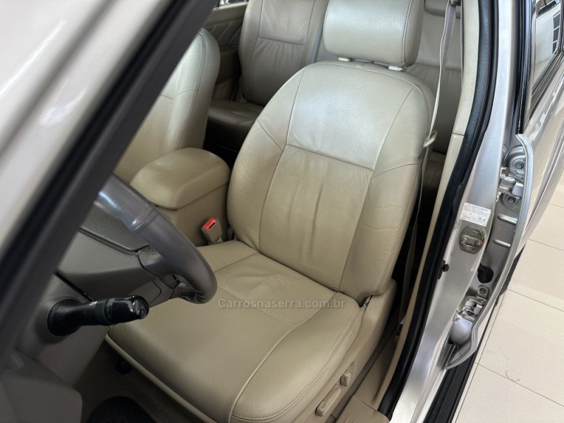 HILUX SW4 3.0 SRV 4X4 7 LUGARES 16V TURBO INTERCOOLER DIESEL 4P AUTOMÁTICO - 2010 - CHARQUEADAS