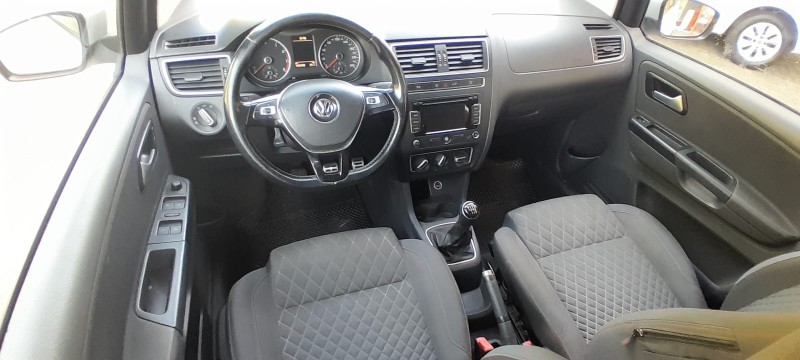 CROSSFOX 1.6 MI FLEX 8V 4P MANUAL - 2015 - ESTâNCIA VELHA