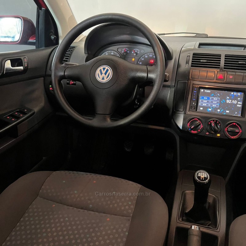 POLO 1.6 MI 8V E-FLEX 4P MANUAL - 2003 - PORTãO