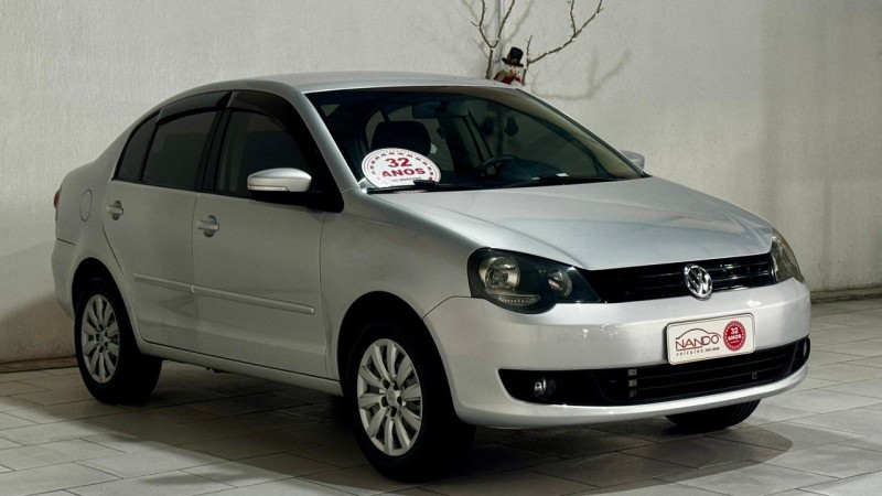 POLO SEDAN 1.6 MI 8V FLEX 4P MANUAL - 2013 - ESTâNCIA VELHA