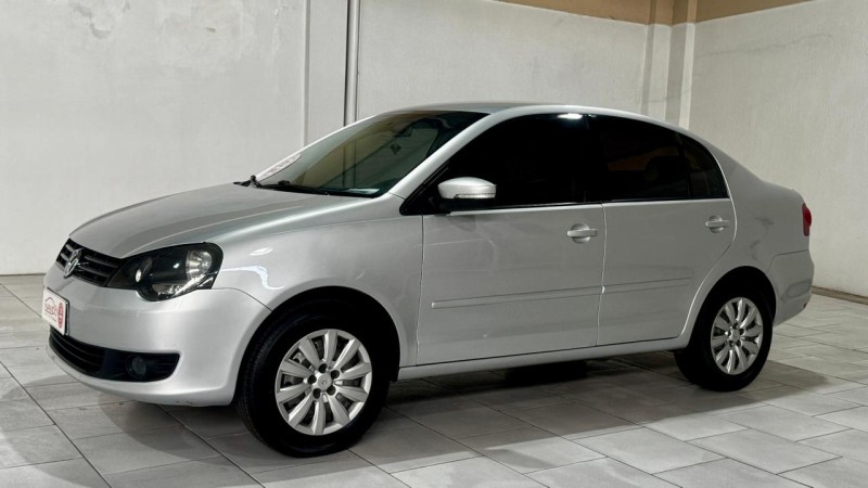 POLO SEDAN 1.6 MI 8V FLEX 4P MANUAL - 2013 - ESTâNCIA VELHA