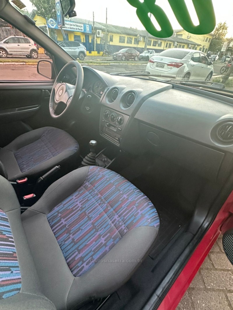 CELTA 1.0 MPFI LIFE 8V FLEX 2P MANUAL - 2008 - PAROBé