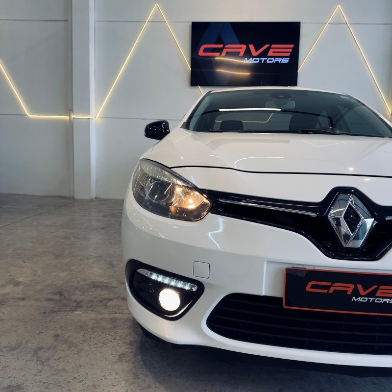 FLUENCE 2.0 DYNAMIQUE 16V FLEX 4P AUTOMÁTICO - 2015 - CAXIAS DO SUL