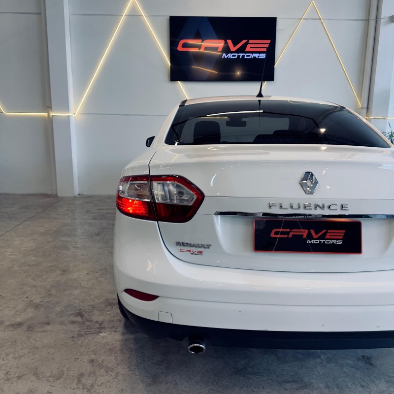 FLUENCE 2.0 DYNAMIQUE 16V FLEX 4P AUTOMÁTICO - 2015 - CAXIAS DO SUL