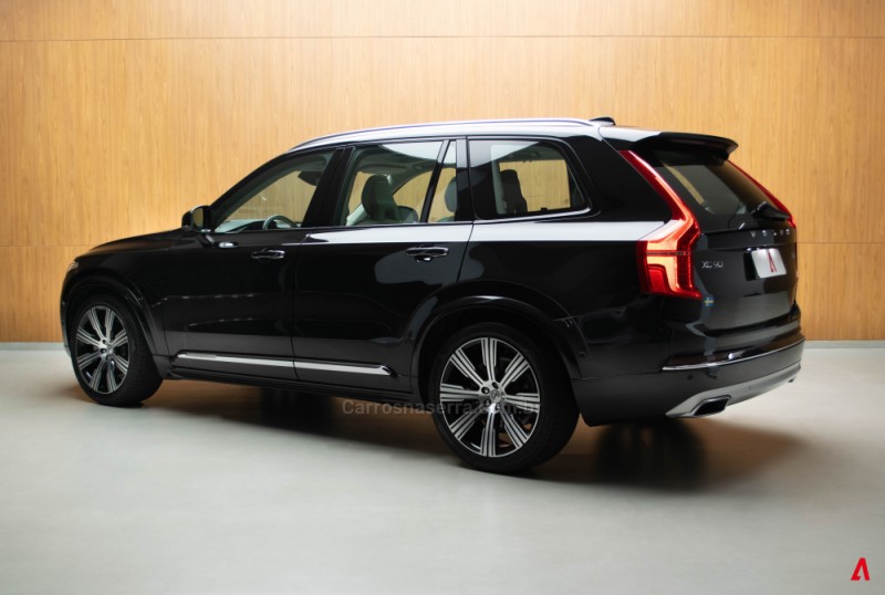 XC90 2.0 D5 INSCRIPTION 235CV DIESEL 4P AUTOMÁTICO - 2020 - GARIBALDI