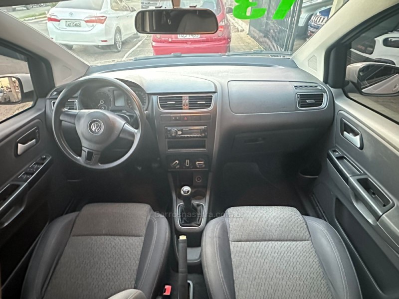 SPACEFOX 1.6 MI TREND 8V FLEX 4P MANUAL - 2013 - PAROBé