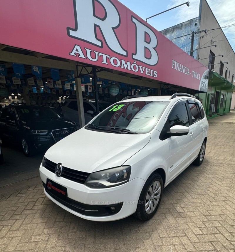 SPACEFOX 1.6 MI TREND 8V FLEX 4P MANUAL - 2013 - PAROBé