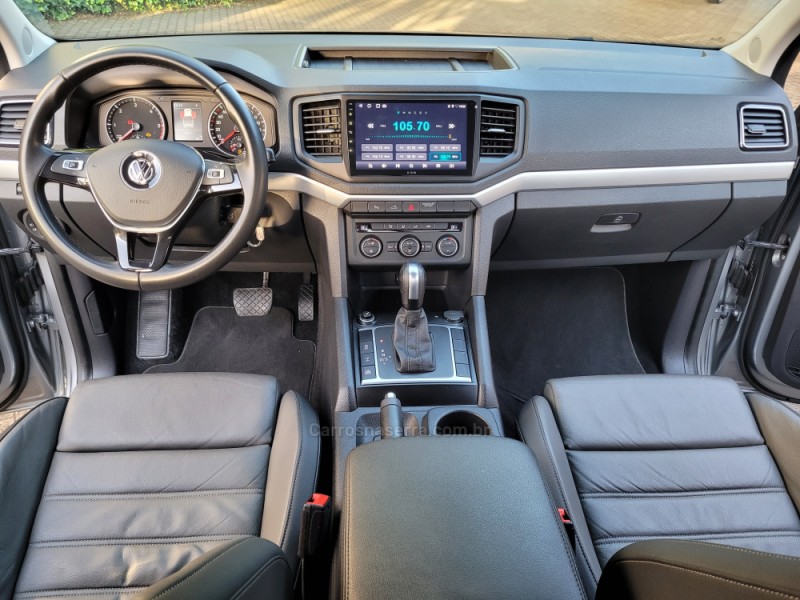 AMAROK 3.0 V6 TDI HIGHLINE CD DIESEL 4MOTION AUTOMÁTICO - 2023 - CAXIAS DO SUL