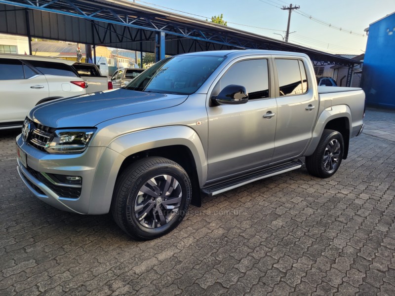 amarok 3.0 v6 tdi highline cd diesel 4motion automatico 2023 caxias do sul