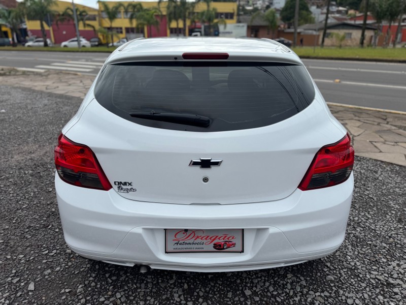 ONIX 1.0 JOY HATCH 8VFLEX 4P MANUAL - 2019 - CAXIAS DO SUL