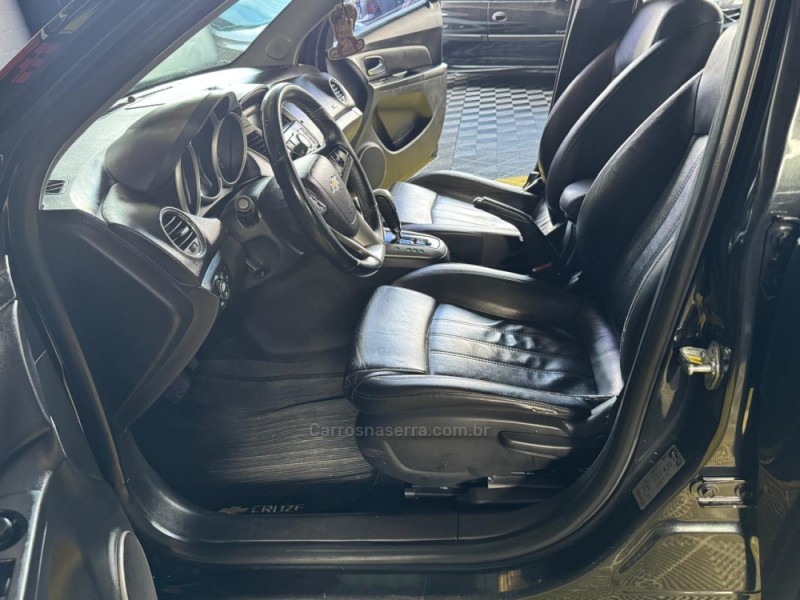 CRUZE 1.8 LT 16V FLEX 4P AUTOMÁTICO - 2013 - CAXIAS DO SUL