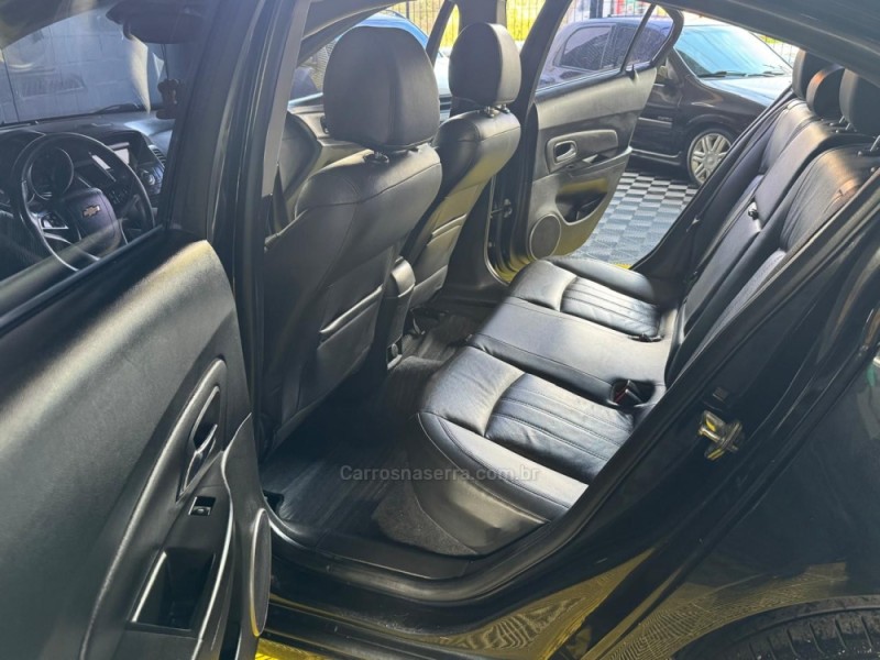 CRUZE 1.8 LT 16V FLEX 4P AUTOMÁTICO - 2013 - CAXIAS DO SUL