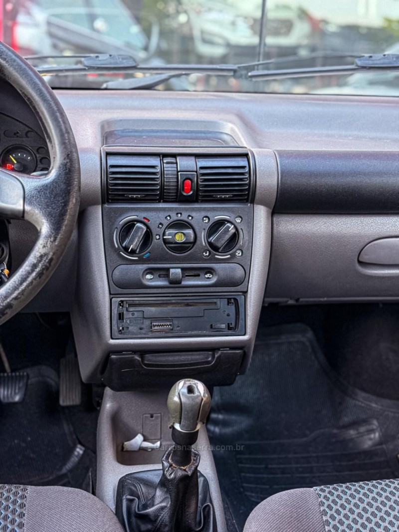 CLASSIC 1.0 MPFI LS 8V FLEX 4P MANUAL - 2012 - CANELA