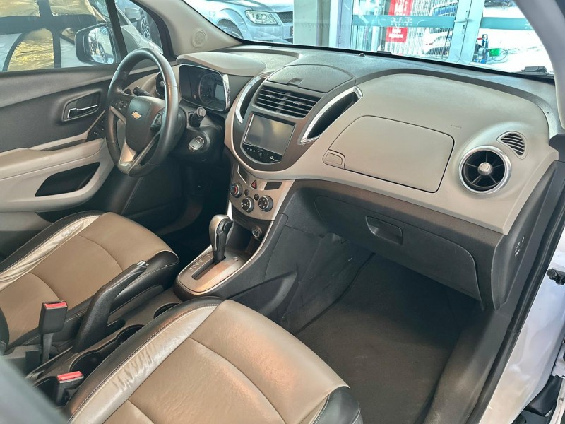 TRACKER 1.8 MPFI LTZ 4X2 16V FLEX 4P AUTOMÁTICO - 2015 - CAXIAS DO SUL