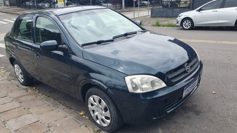 CORSA 1.0 MPFI JOY SEDAN 8V GASOLINA 4P MANUAL - 2005 - CAXIAS DO SUL