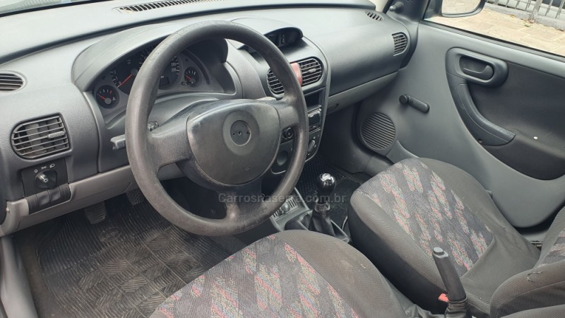 CORSA 1.0 MPFI JOY SEDAN 8V GASOLINA 4P MANUAL - 2005 - CAXIAS DO SUL