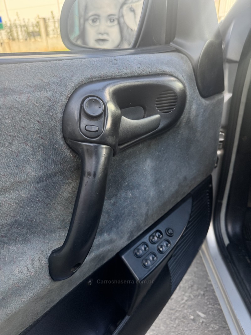 CORSA 1.6 MPFI GLS 8V GASOLINA 4P MANUAL - 1999 - CAXIAS DO SUL