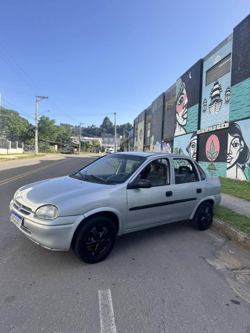 CORSA 1.6 MPFI GLS 8V GASOLINA 4P MANUAL - 1999 - CAXIAS DO SUL